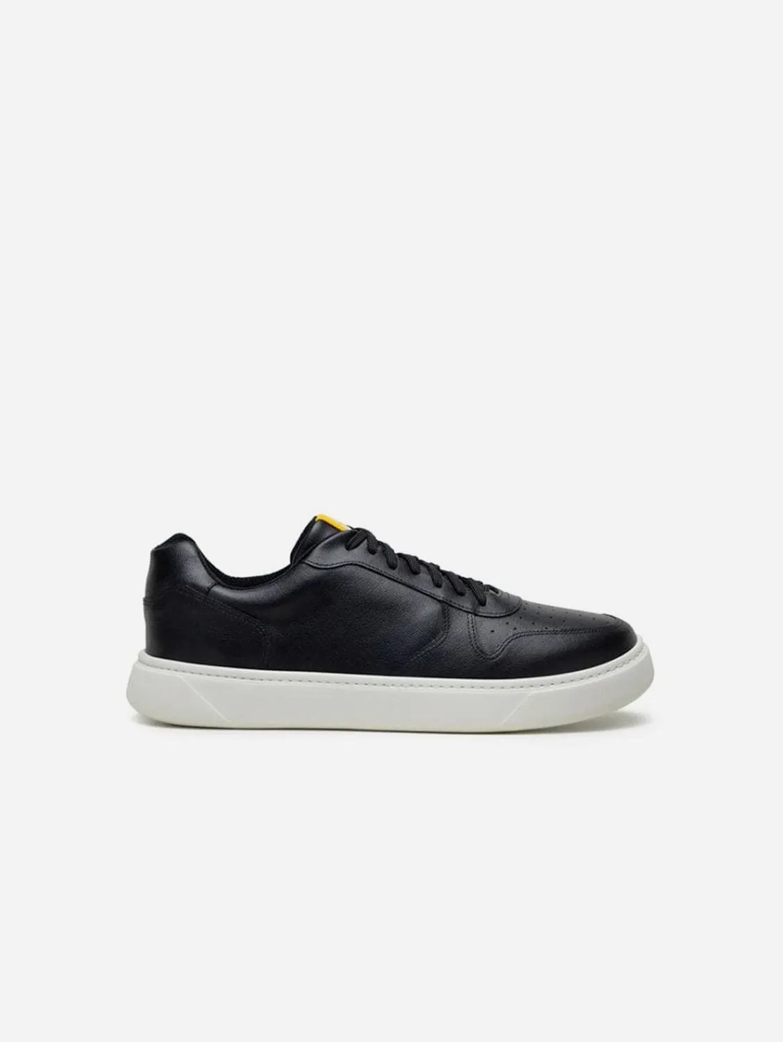 645 Unisex Vegan Corn Leather Sneakers | Black