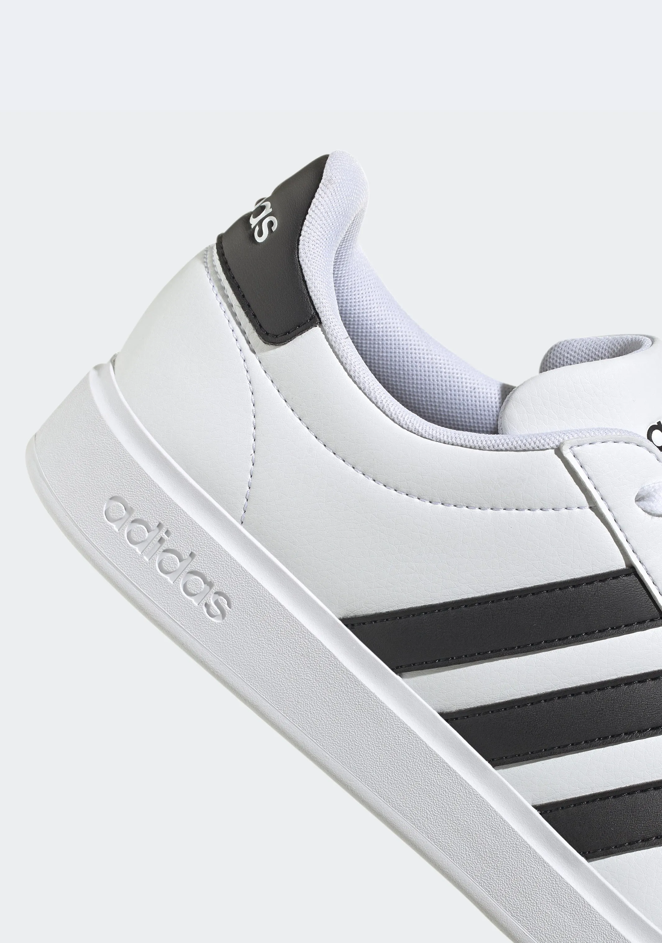Adidas Men’s Grand Court 2.0