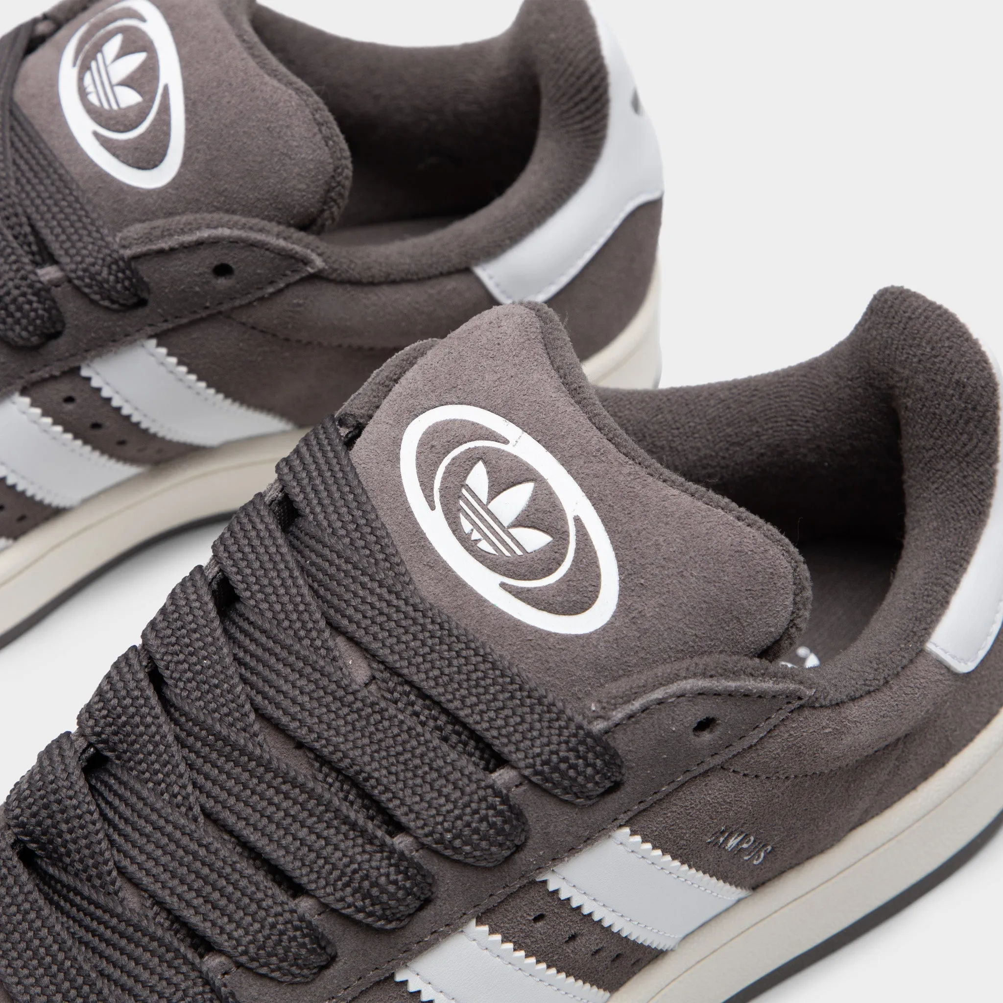 adidas Originals Women's Campus 00s Charcoal / White