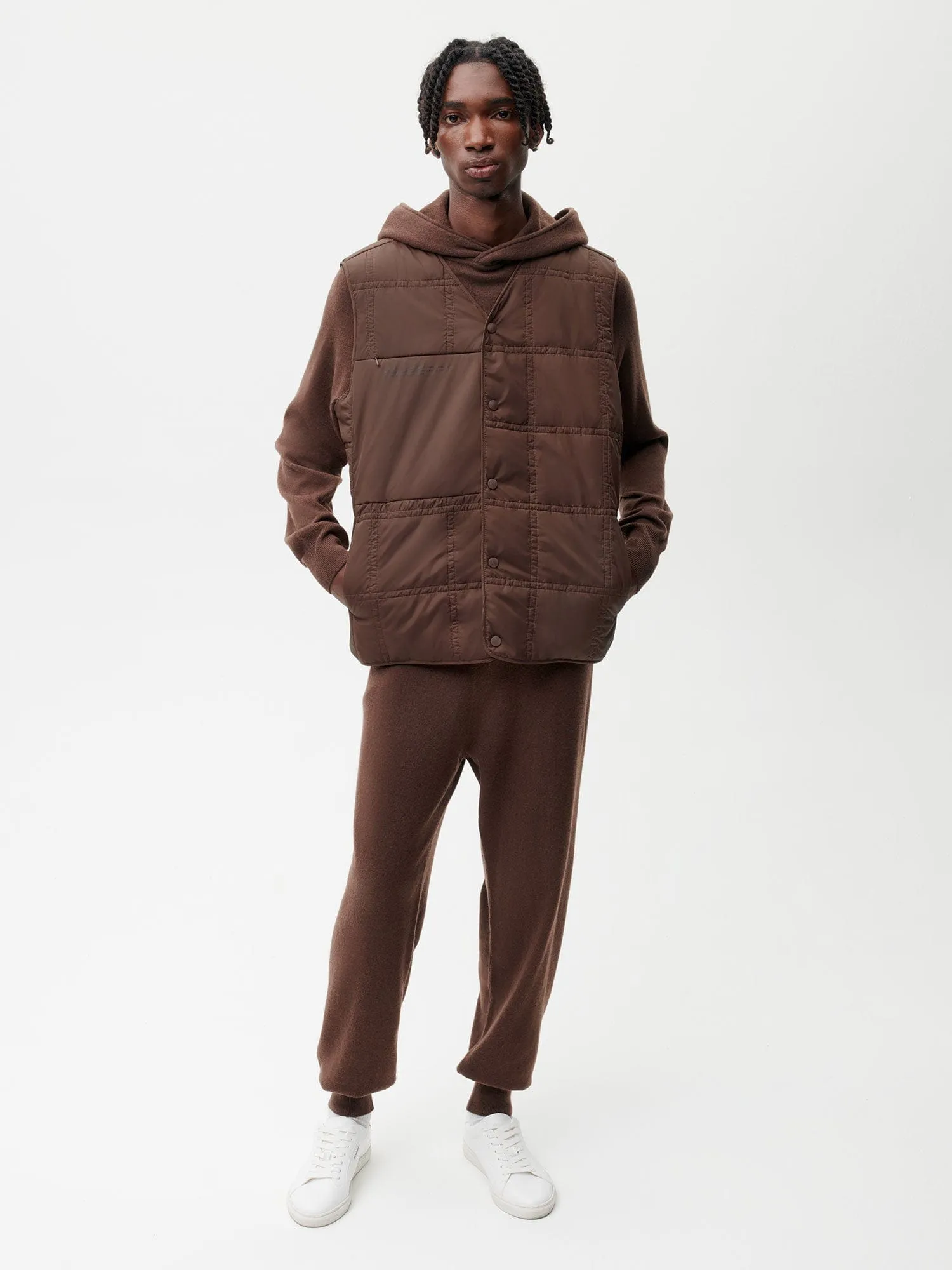 Mens Flower-Warmth Quilted Gilet—chestnut brown