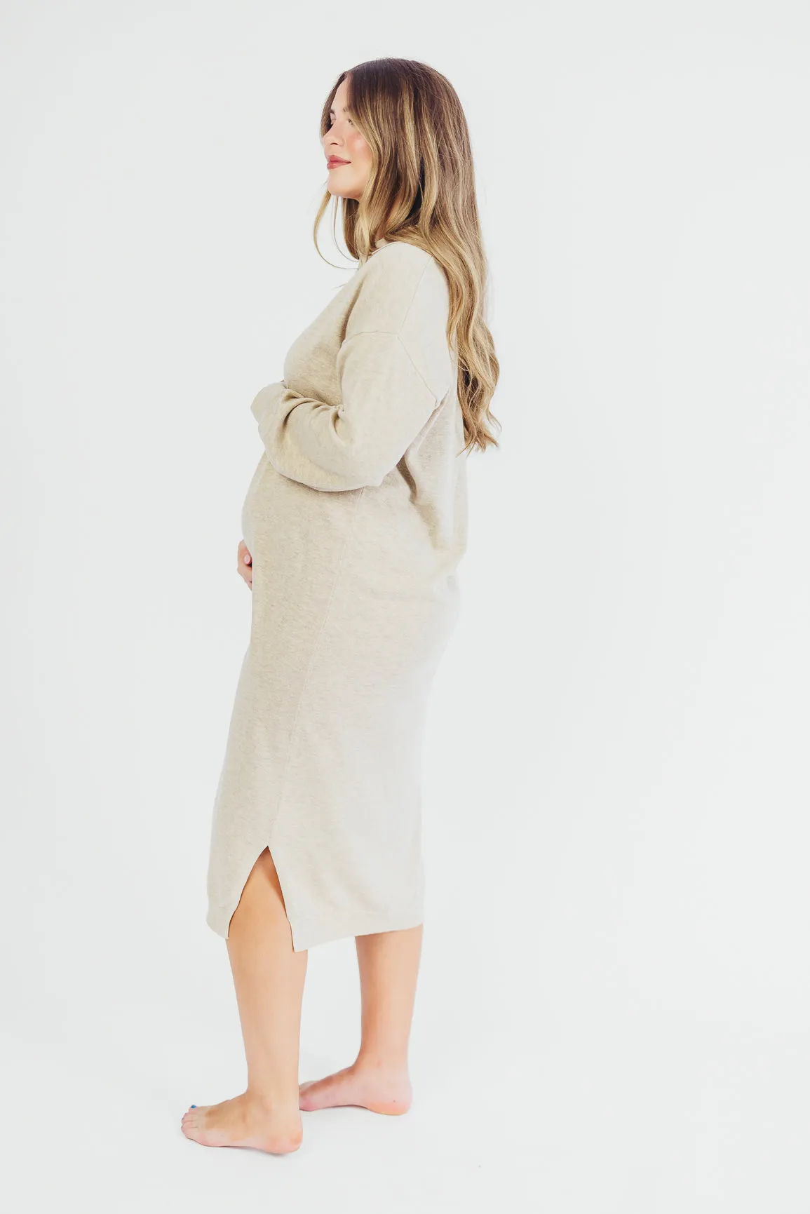 Riley Lightweight Long Sleeve Maxi Dress in Natural - Bump Friendly