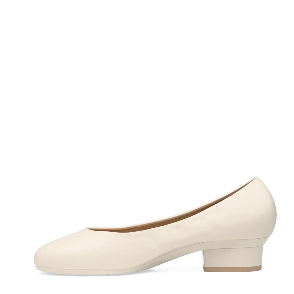 The Ballet Pump - Ivory Leather