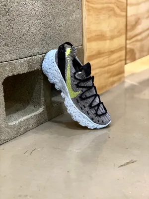 W SPACE HIPPIE 04 GREY/VOLT