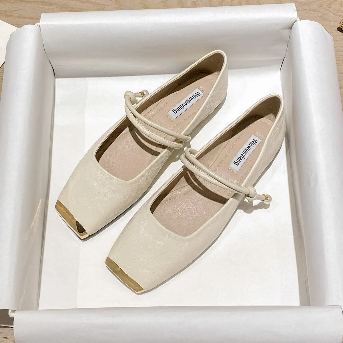 Women Square Toe Low Heel On-Strap Mary Jane shoes